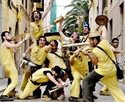 Festa Major 2014: La Nit de les Colles, a càrrec de Always Drinking, Marxing Band i Party Dirty Dicks.