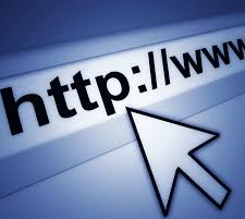 Cursos de noves tecnologies per a majors de 55 anys: Internet i enviament de missatges.