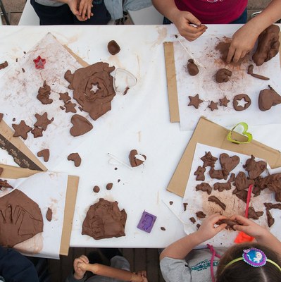 L'art és un joc al Museu Abelló: Som escultors.
