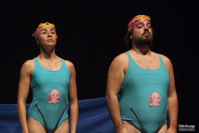Cabaret Marinet: Natació Sinclownizada. Teatre gestual i clown.