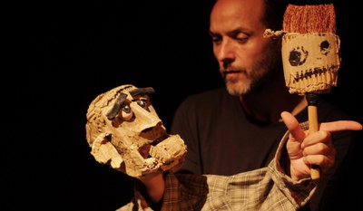 11a Mostra Internacional de Titelles de Mollet del Vallès:"Parias". Cia. Javier Aranda, teatro y títeres..
