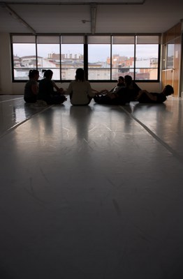 Taller intensiu: "El cos que es mou" a càrrec d'Esther Freixa.