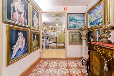 Vespres d'estiu al Museu. Visita comentada a l'exposició "Catifes de ciment" i a la Casa del Pintor.
