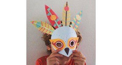 L'art és un joc: Taller de màscares de Carnaval.