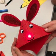 Taller Bibliolab: "Origami il·luminat".