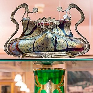 Visita guiada col.leccions modernistes aux