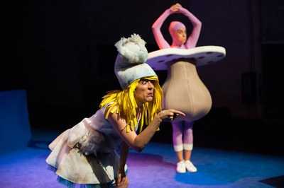 Teatre infantil: "Les croquetes oblidades" a càrrec de la Cia Les Bianchis.