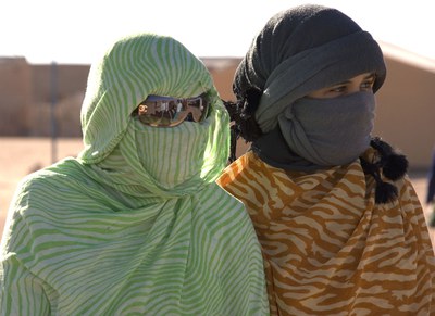 Charla sobre el pueblo saharaui y presentación del libro "Verde y negro Sáhara, las imágenes del silencio".