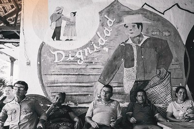 Imagen gráfica del cartel.