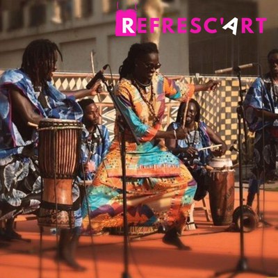 Inauguración de la exposición Abelló en África. Música africana en la terraza del museo.