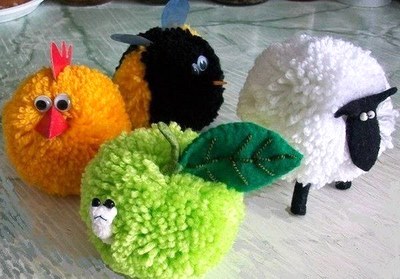 Taller: Hagamos pompones simpáticos de animales.