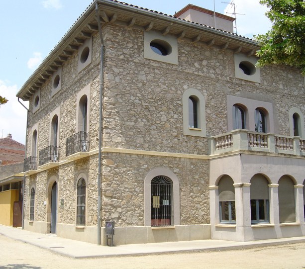 Aula d'estudi a la Biblioteca Can Mulà