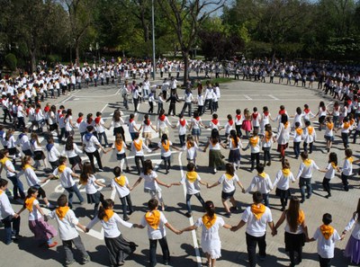 Mollet commemora el Dia Internacional de la Dansa .
