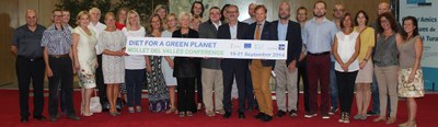 Mollet aposta pels menjadors ecològics i de proximitat .