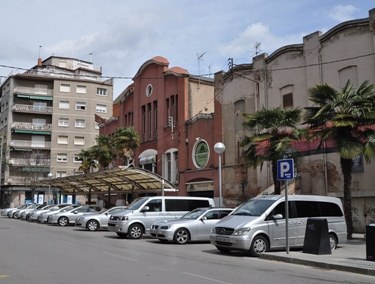 Baixa el preu del taxi a Mollet.