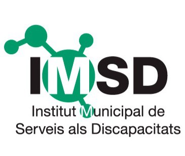 Alumnes de Can Vila obsequien l'alcalde de Mollet amb productes elaborats pel centre.