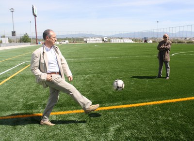 Césped artificial en el campo anexo de Germans Gonzalvo.