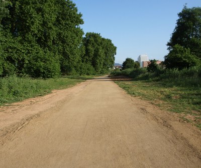Camino accesible hasta el entorno rural de Gallecs.