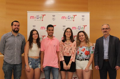 L’Ajuntament reconeix set alumnes de Mollet excel·lents.