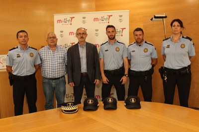 Prop d’un centenar de persones vetllen per la seguretat i la convivència a Mollet .