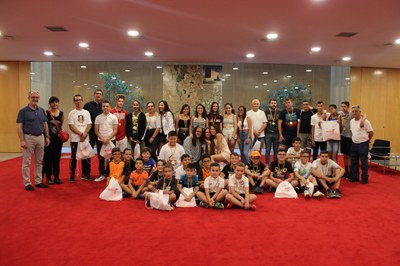 L’Ajuntament entrega els premis a l’esportivitat en els Jocs Esportius Escolars.
