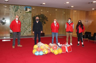 Ningún niño en Mollet sin juguetes el día de Reyes.