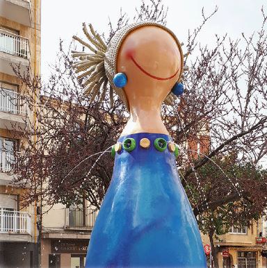 Mesures davant l’onada de calor: avançament de l’obertura de les fonts i la piscina i gratuïtat del bus urbà .