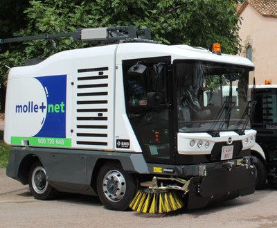 Mollet incrementará la limpieza en la vía pública y la recogida de residuos.