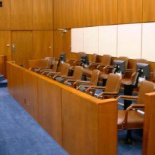 Tribuna per al jurat popular en un jutjat