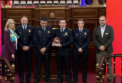 Entrega del Premio Ponle Freno Junior a la Policía Municipal de Mollet.