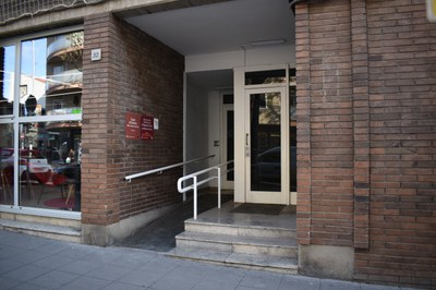 Acceso al equipamiento, antes de las obras.