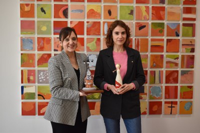 La consejera de Justicia, Derechos y Memoria, Gemma Ubasart y González, visita el Ayuntamiento de Mollet.