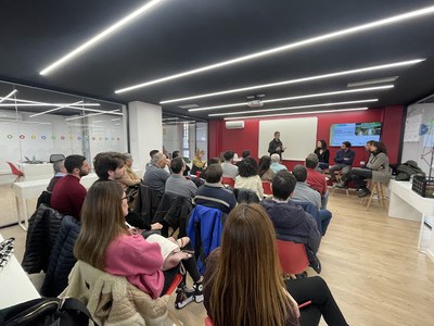 Sesión en el Mollet Hub.