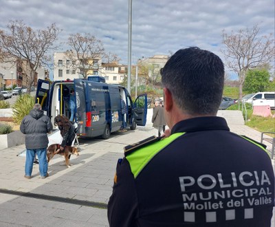 Oficina móvil DNI i Pasaporte