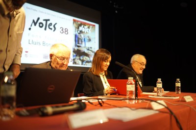 Se presenta el último número de la revista Notes.