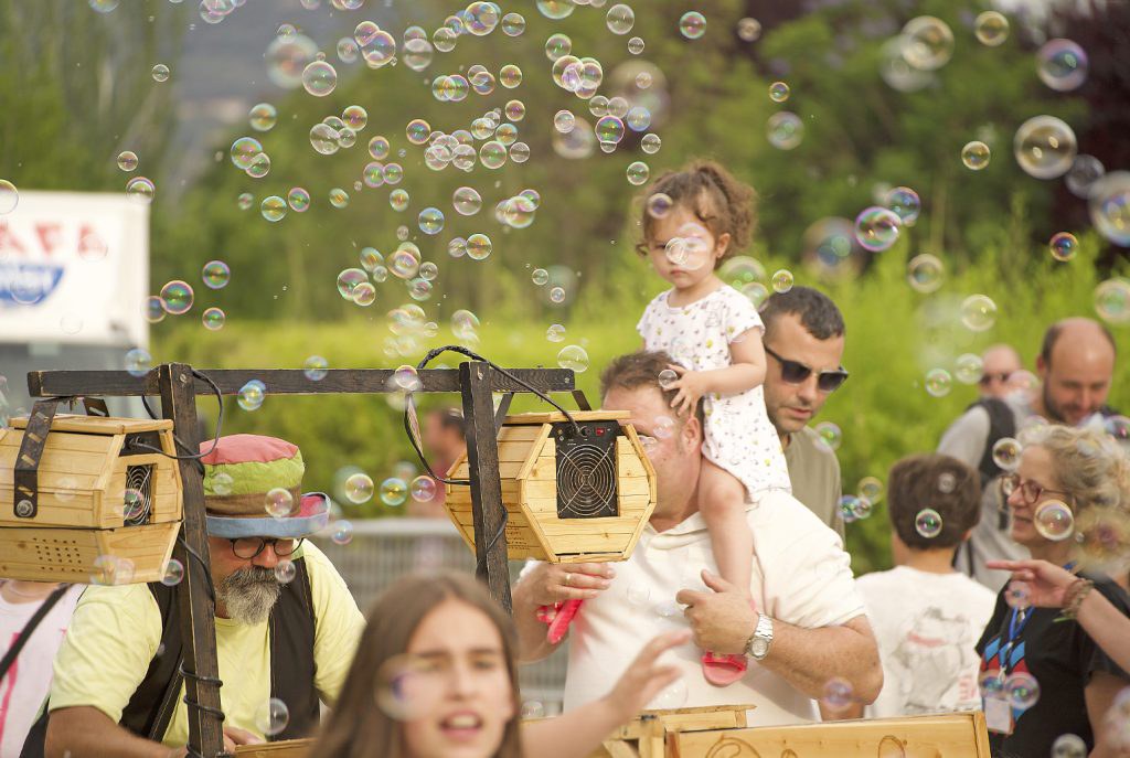 Festival international « l’Arlequí ».