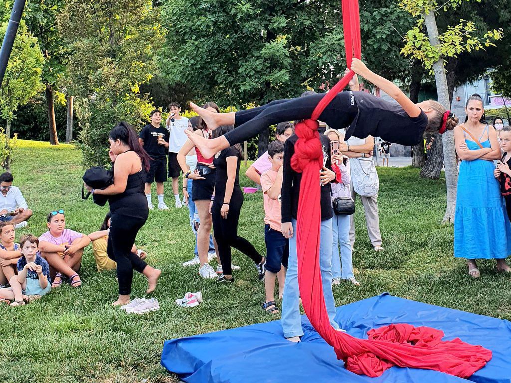 « Mollet és Fira » (Mollet est une fête).